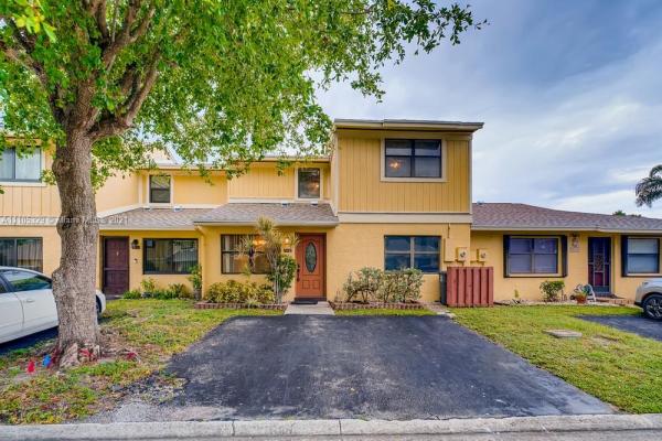 Country Lake, 5319 Tennis Ln, Delray Beach, Florida 33484, image 2