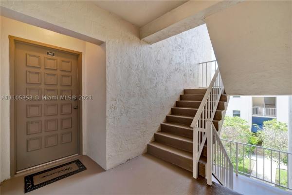 Kings Creek South, 7715 SW 86th St #A2-301, Kendall, Florida 33143, image 2