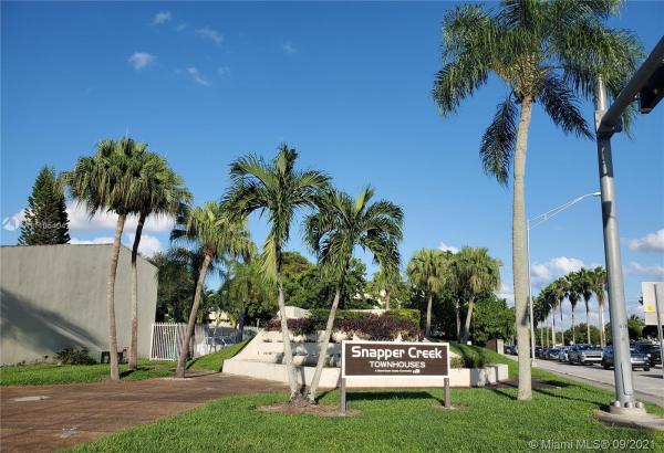 Snapper Creek Townhouses, 7104 SW 112th Ct 0, Kendall, Florida 33173, image 2
