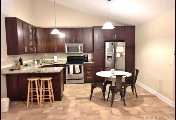 Westwood Gardens, 5935 Golden Eagle Cir, Palm Beach Gardens, Florida 33418, image 2