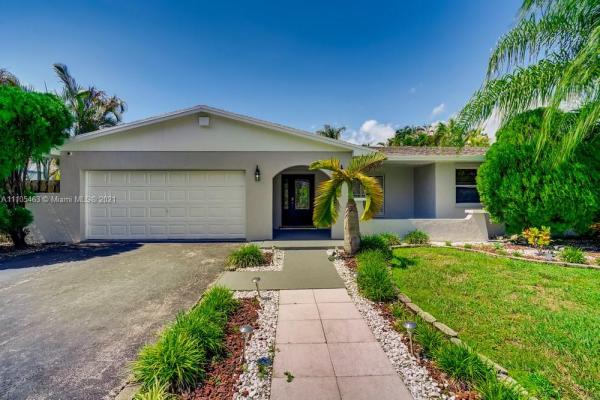 Saga Bay, 19964 SW 82nd #19964, Cutler Bay, Florida 33189, image 2