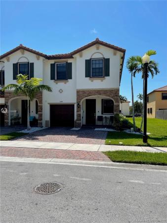 Fresno At The Vineyards, 3384 SE 1st St, Homestead, Florida 33033, image 2