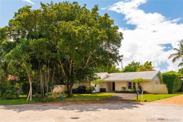 Gables Edge, 5780 SW 59th Ave, South Miami, Florida 33143, image 2