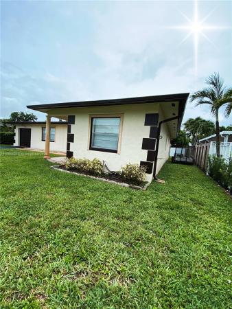 Sunset West, 6725 SW 134th Pl, Kendale Lakes, Florida 33183, image 2