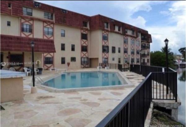 Kings Cove, 1325 W 68th St #216, Hialeah, Florida 33014, image 1