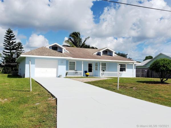 445 SW Cherryhill Rd, Florida 34953, image 2