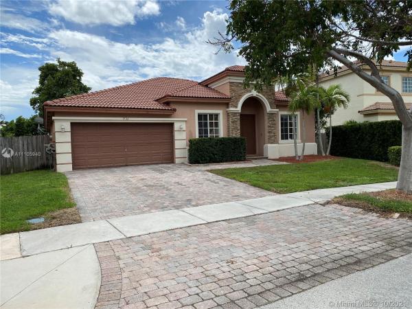 The Breakers At Isles Of Bayshore, 9536 SW 222nd Ln, Cutler Bay, Florida 33190, image 2