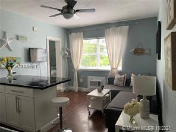 Riverview Villas, 3801 Indian Crk #306, Miami Beach, Florida 33140, image 2