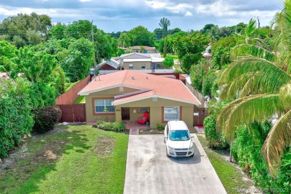 Fulford By The Sea, 1432 NE 182nd St, North Miami Beach, Florida 33162, image 2