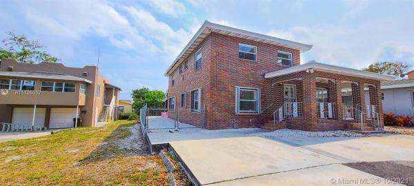 Freshwater Avenue, 816 15th St, West Palm Beach, Florida 33401, image 1