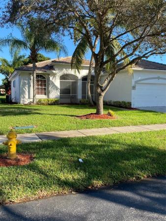 North Gate, 2625 SE 4th Pl, Homestead, Florida 33033, image 2