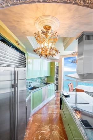 Trump Royale, 18201 Collins Ave #3809, Sunny Isles Beach, Florida 33160, image 2