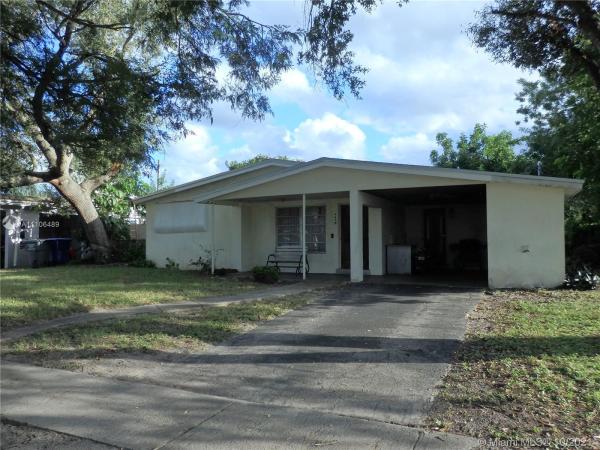 Rickey Estates, 6630 Mcclellan St, Hollywood, Florida 33024, image 2