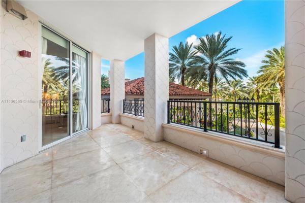 Palazzo Del Mare At Fisher Island, 7122 Fisher Island Dr, Fisher Island, Florida 33109, image 1