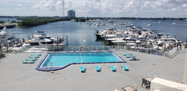 Bayshore Yacht & Tennis Club, 7904 West Dr #309, North Bay Village, Florida 33141, image 2