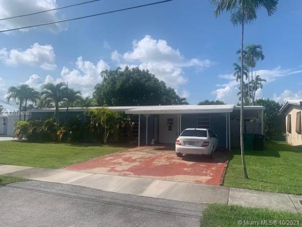 Westwood Lakes Residential, Westwood Lakes, Florida 33165, image 1