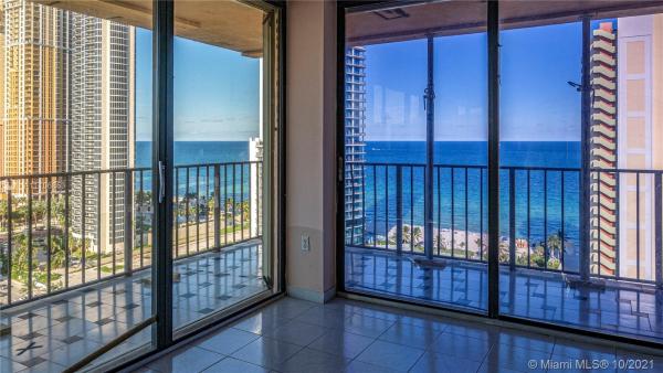 Winston Towers 600, 210 174th St #2119, Sunny Isles Beach, Florida 33160, image 2
