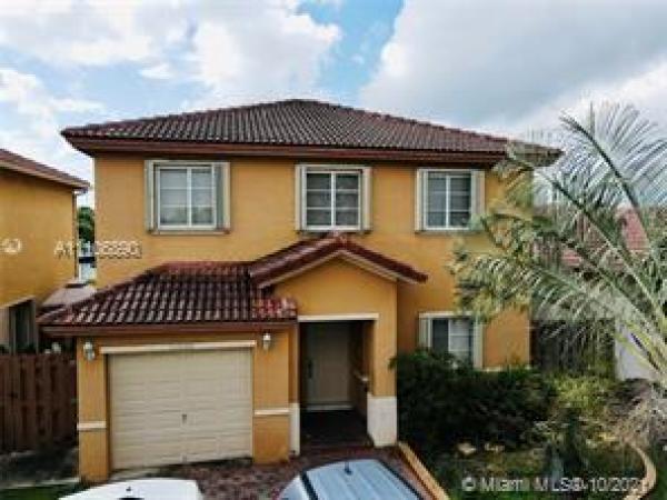 Bonita Lakes, 12000 SW 135th Ter, Three Lakes, Florida 33186, image 2