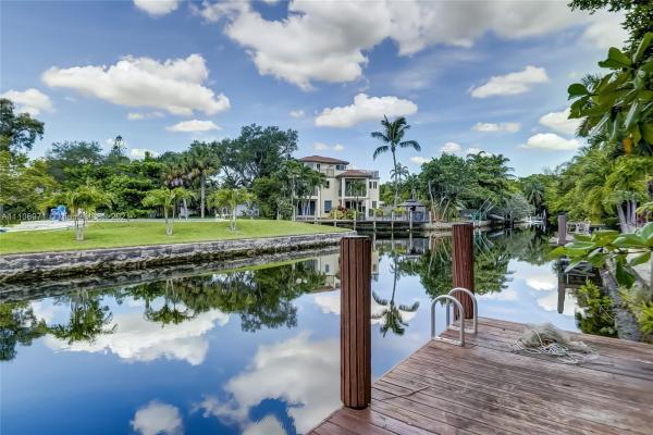 616 SW 11th Ct, Fort Lauderdale, Florida 33315, image 2