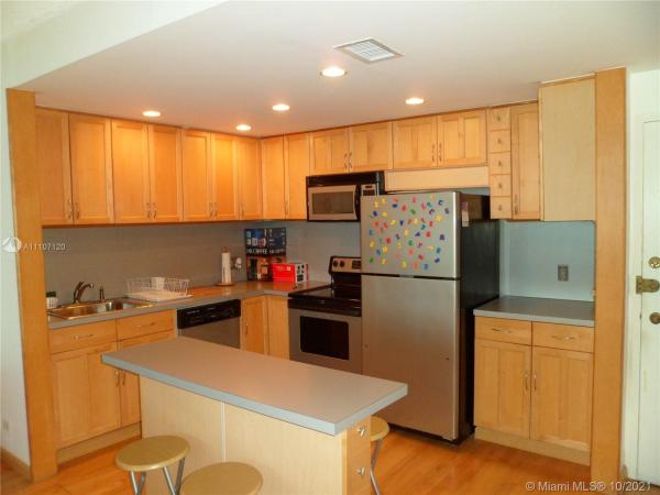 The Alexander Towers, 3505 S Ocean Dr #1420, Hollywood, Florida 33019, image 2