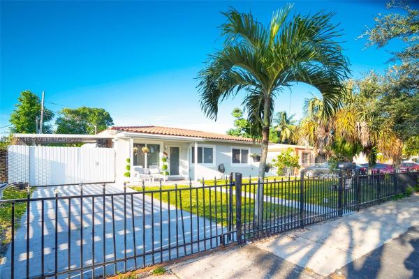 Taylor Manor, 1185 NW 127th St, North Miami, Florida 33168, image 2