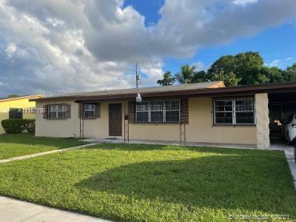 Hialeah Estates, 718 W 44th Pl, Hialeah, Florida 33012, image 1