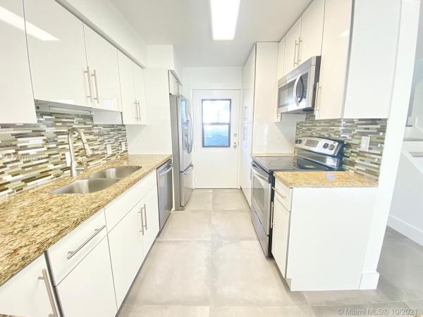 Ensenada, 3401 N Country Club Dr #104, Aventura, Florida 33180, image 2