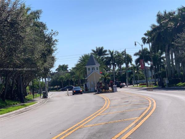 Caribbean Isles Villas, 373 NE 26th Pl #203, Homestead, Florida 33033, image 1