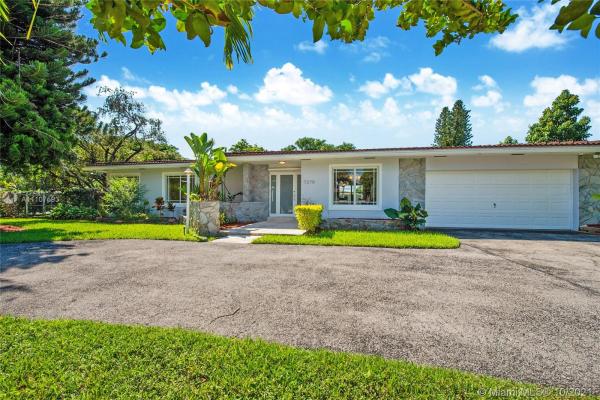 Montgomery East, 7270 SW 113th St, Pinecrest, Florida 33156, image 2