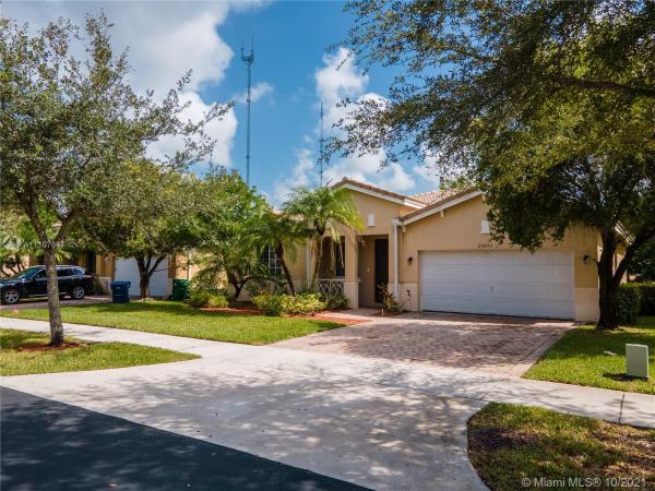 Sport Acres, 20455 NW 8th Ct, Miami Gardens, Florida 33169, image 2