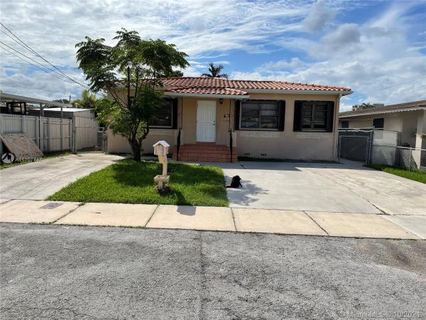 Silver Bluff Gardens, 2788 SW 33rd Ct, Miami, Florida 33133, image 2