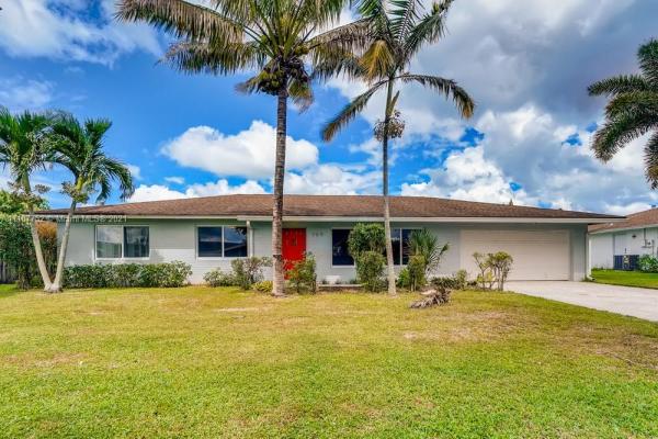 The Willows, 109 Meadowlark Dr, Royal Palm Beach, Florida 33411, image 2