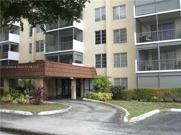 The Manors Of Inverrary, 4158 Inverrary Dr #411, Lauderhill, Florida 33319, image 1