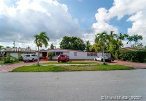 Coravo, 10460 SW 26th Ter, University Park, Florida 33165, image 2