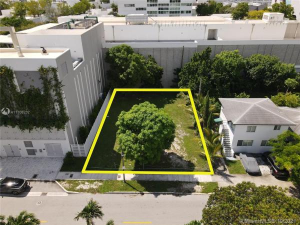Biltmore, 120 NE 42nd St, Miami, Florida 33137, image 2