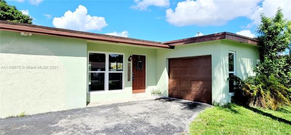 Twin Lakes, 11431 NW 32nd Pl, Sunrise, Florida 33323, image 2