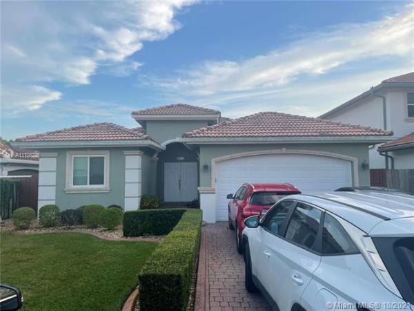 16012 SW 64th Ter, Unincorporated Dade County, Florida 33193, image 2