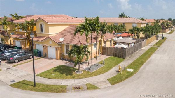 Villas Del Campo, 24725 SW 110th Pl #24725, Princeton, Florida 33032, image 2