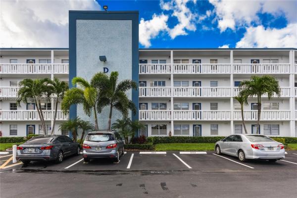 Exeter At Century Village, 3063 Exeter D, Boca Raton, Florida 33434, image 2