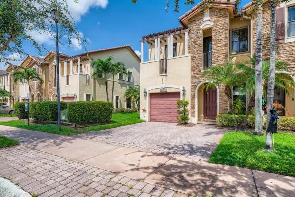 Beacon At Doral, 10335 NW 30th, Doral, Florida 33172, image 1