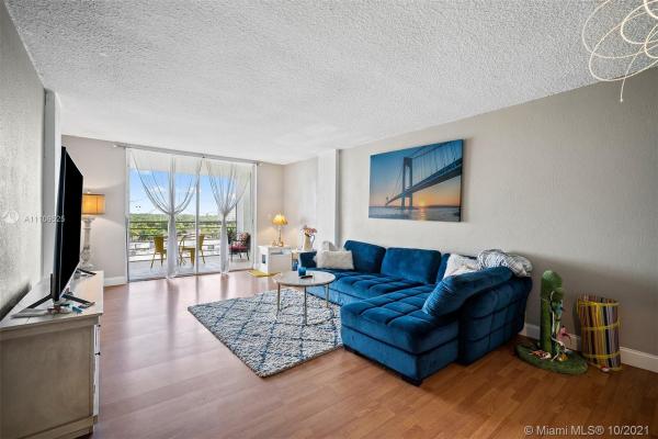 Eastern Shores White House, 3660 NE 166 St #806, North Miami Beach, Florida 33160, image 1