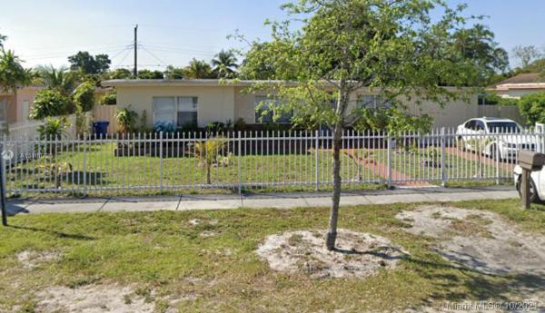 Highview Gardens, 918 NW 143rd St, Golden Glades, Florida 33168, image 1