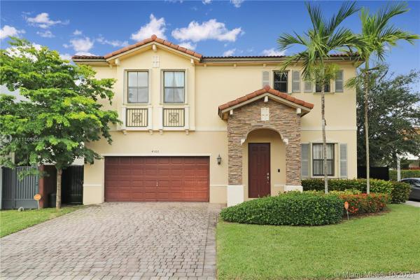Interlaken, 4300 SW 164th Path, Kendale Lakes, Florida 33185, image 2