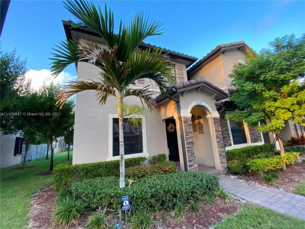 Artesa At Coco Palm Estates, 11527 SW 248th Ln, Princeton, Florida 33032, image 2