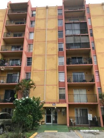 Sunset Villas, 4717 NW 7th St #503-10, Miami, Florida 33126, image 2