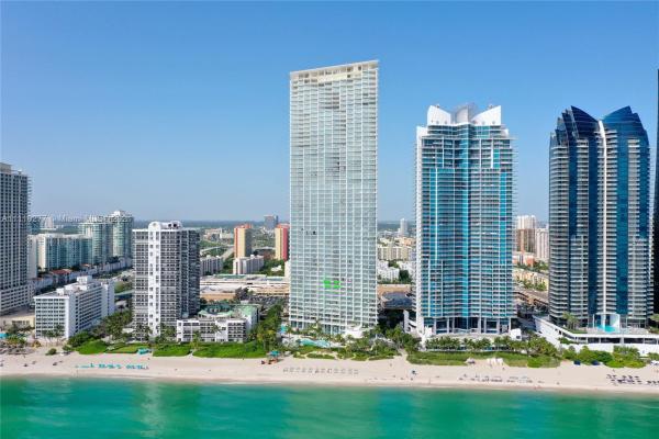 Jade Signature, 16901 Collins Ave #1203, Sunny Isles Beach, Florida 33160, image 2