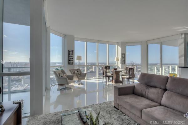 Vizcayne North, 244 Biscayne Blvd #4208, Miami, Florida 33132, image 2