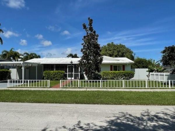 Bel Aire, 9265 SW 185th Ter, Cutler Bay, Florida 33157, image 2