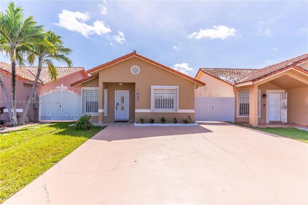 Alameda Jardins, 2468 W 74th St, Hialeah, Florida 33016, image 1