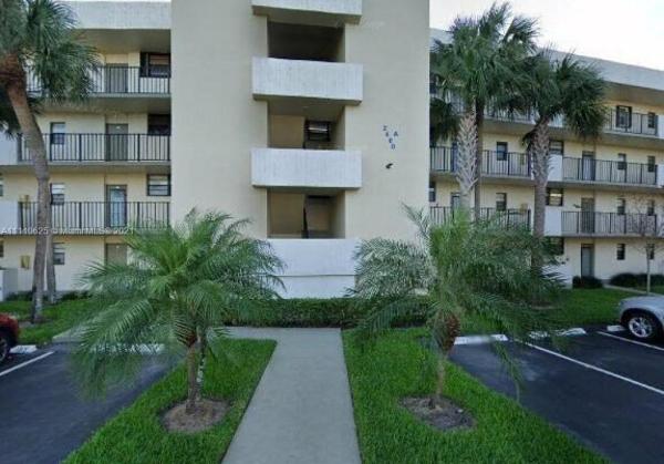 The Palms Of Deer Creek, 2460 Deer Creek Country Club Blvd #108-A, Deerfield Beach, Florida 33442, image 2